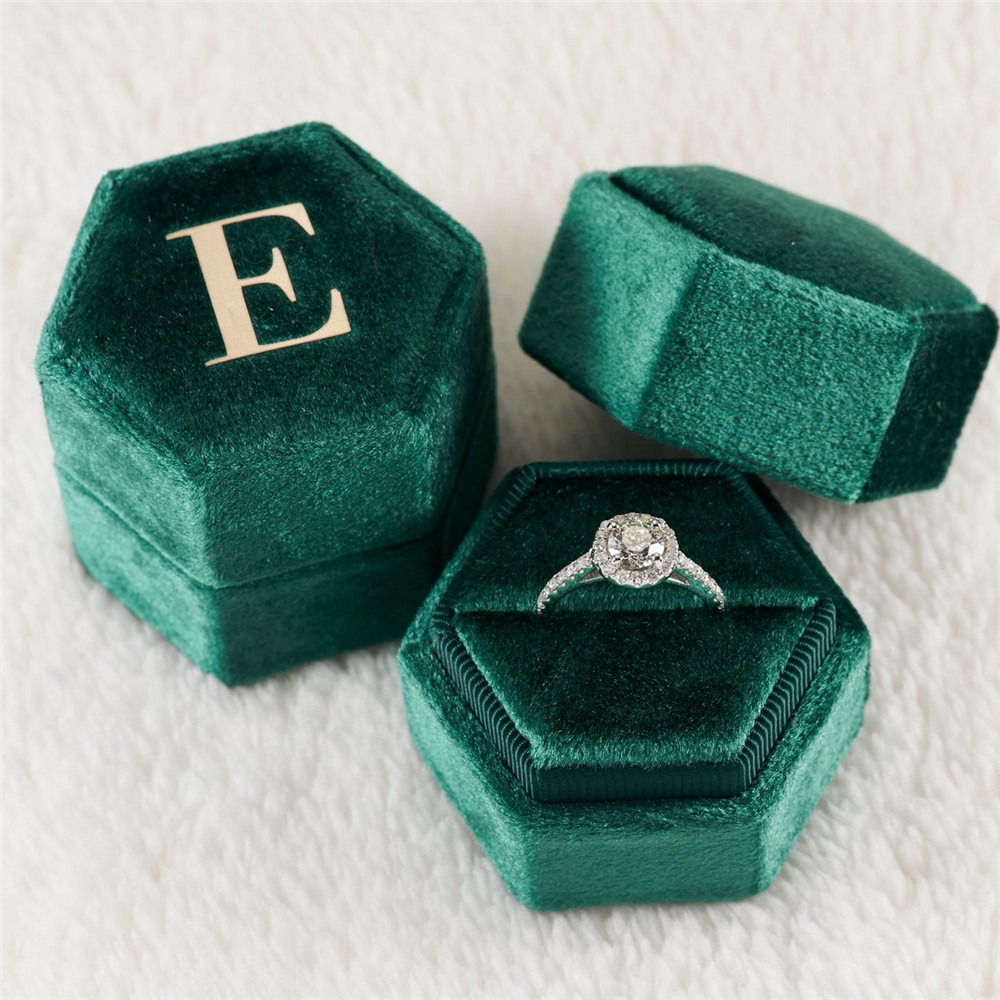 Kotak Cincin Beludru Heksagon  - Monogram Custom Case ulasan dan harga