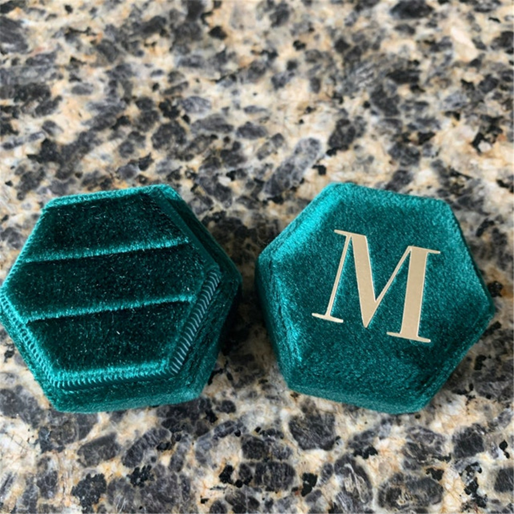 Kotak Cincin Beludru Heksagon  - Monogram Custom Case ulasan dan harga