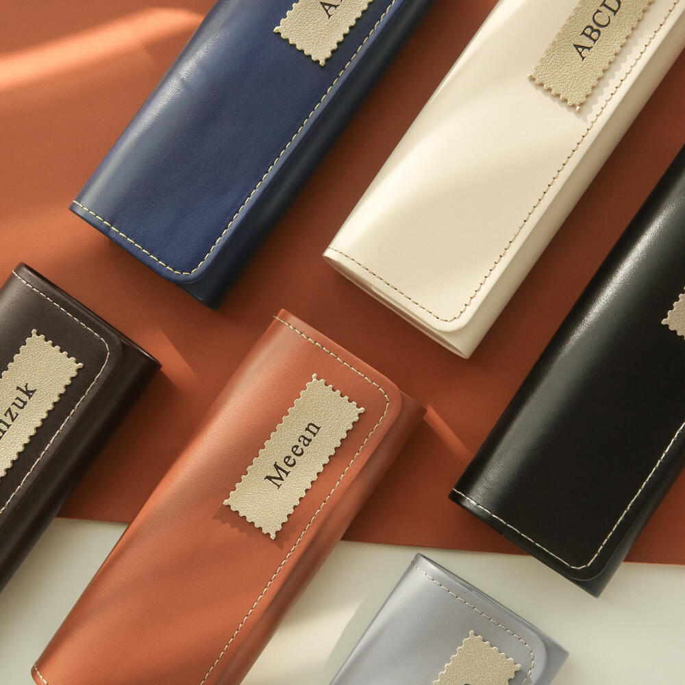 Kotak Kacamata Kulit dengan Na - Monogram Custom Case ulasan dan harga
